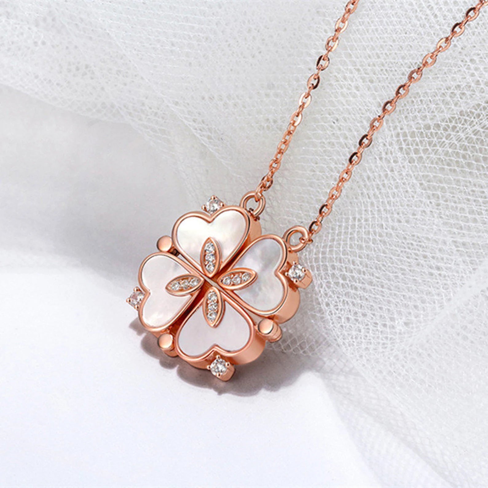 Heart magnetic hot sale locket