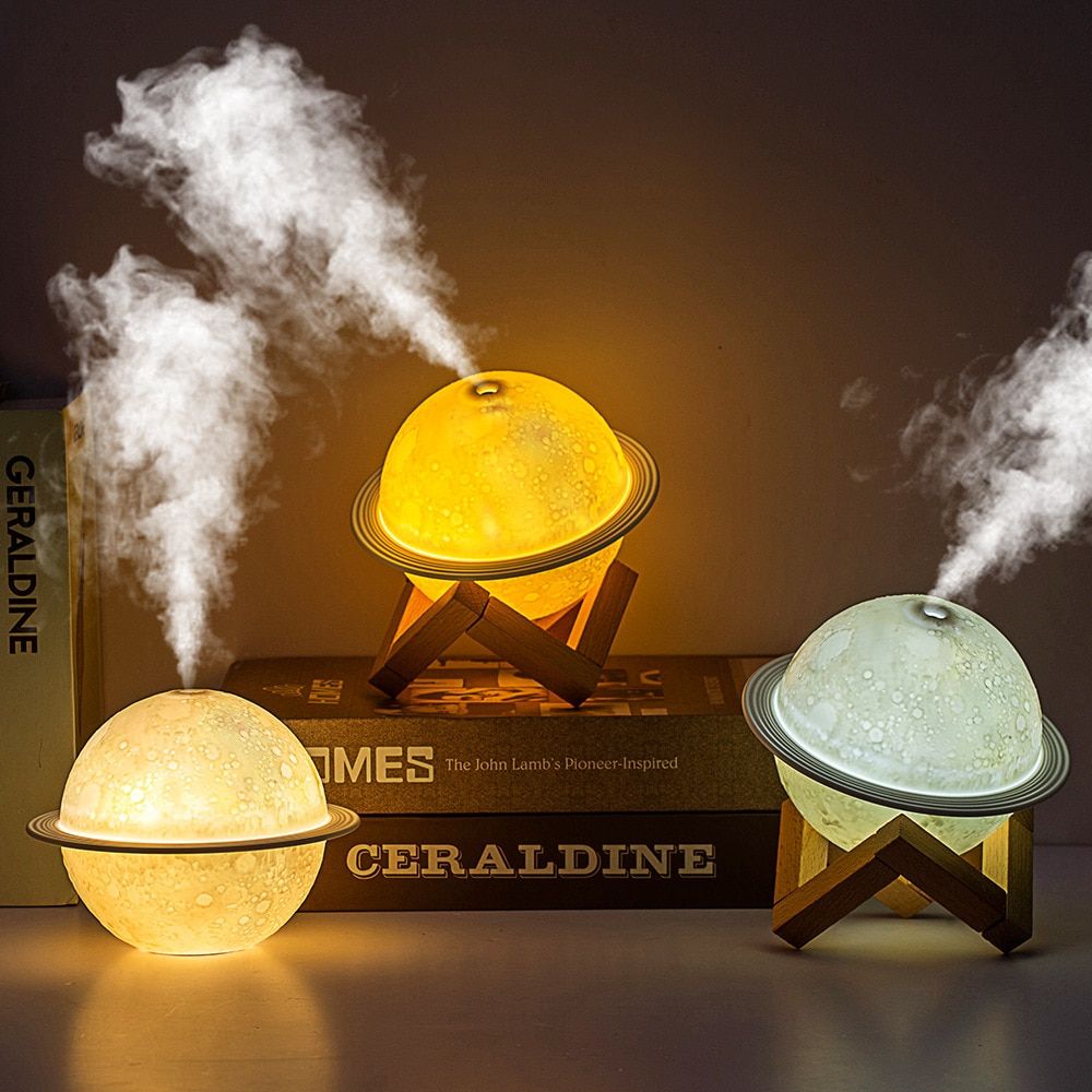 Planet lamp and humidifier